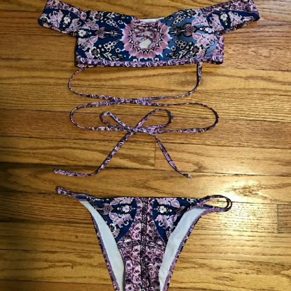 REPOSH bikini
